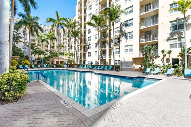 Flagler Pointe Unit 401 photo 34