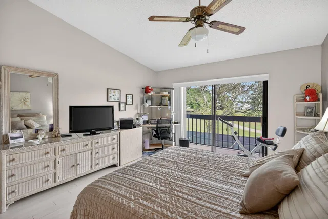 PGA National Palm Beach Gardens Residence photo 19