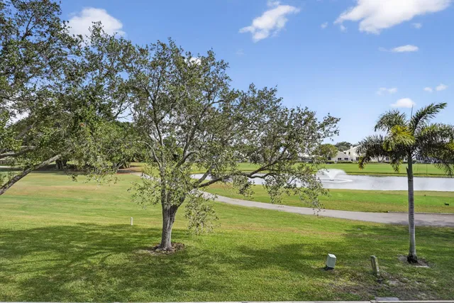 PGA National Palm Beach Gardens Residence photo 28
