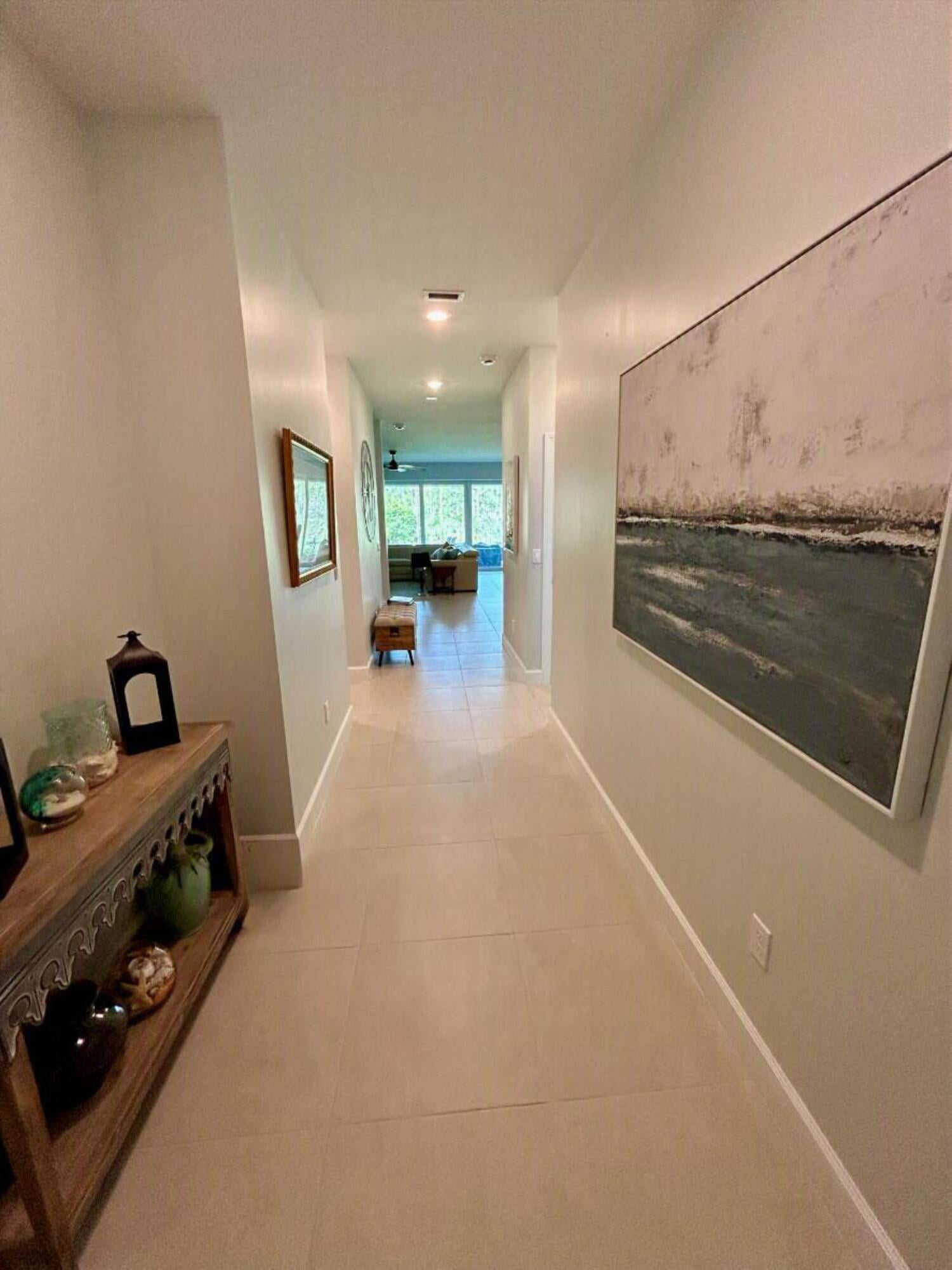  Residence photo 7