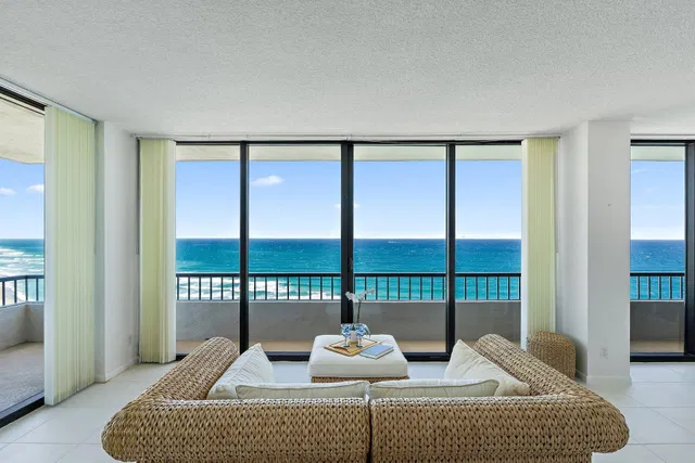 Water Glades Unit 19c photo 11