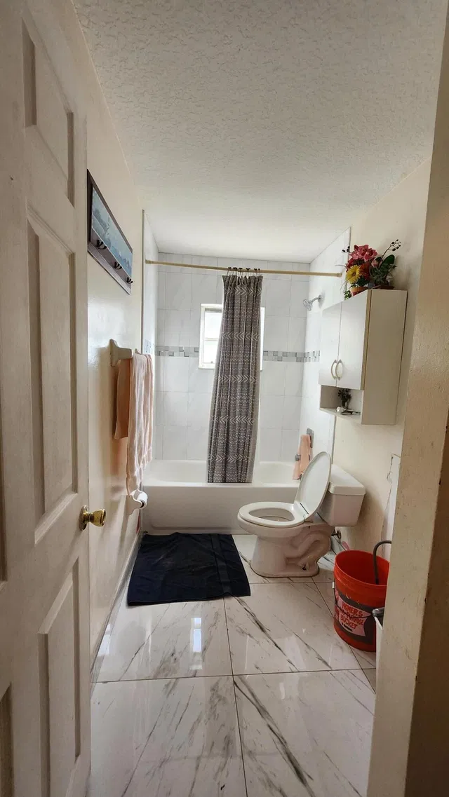 Residence photo 8