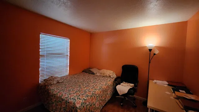Residence photo 9