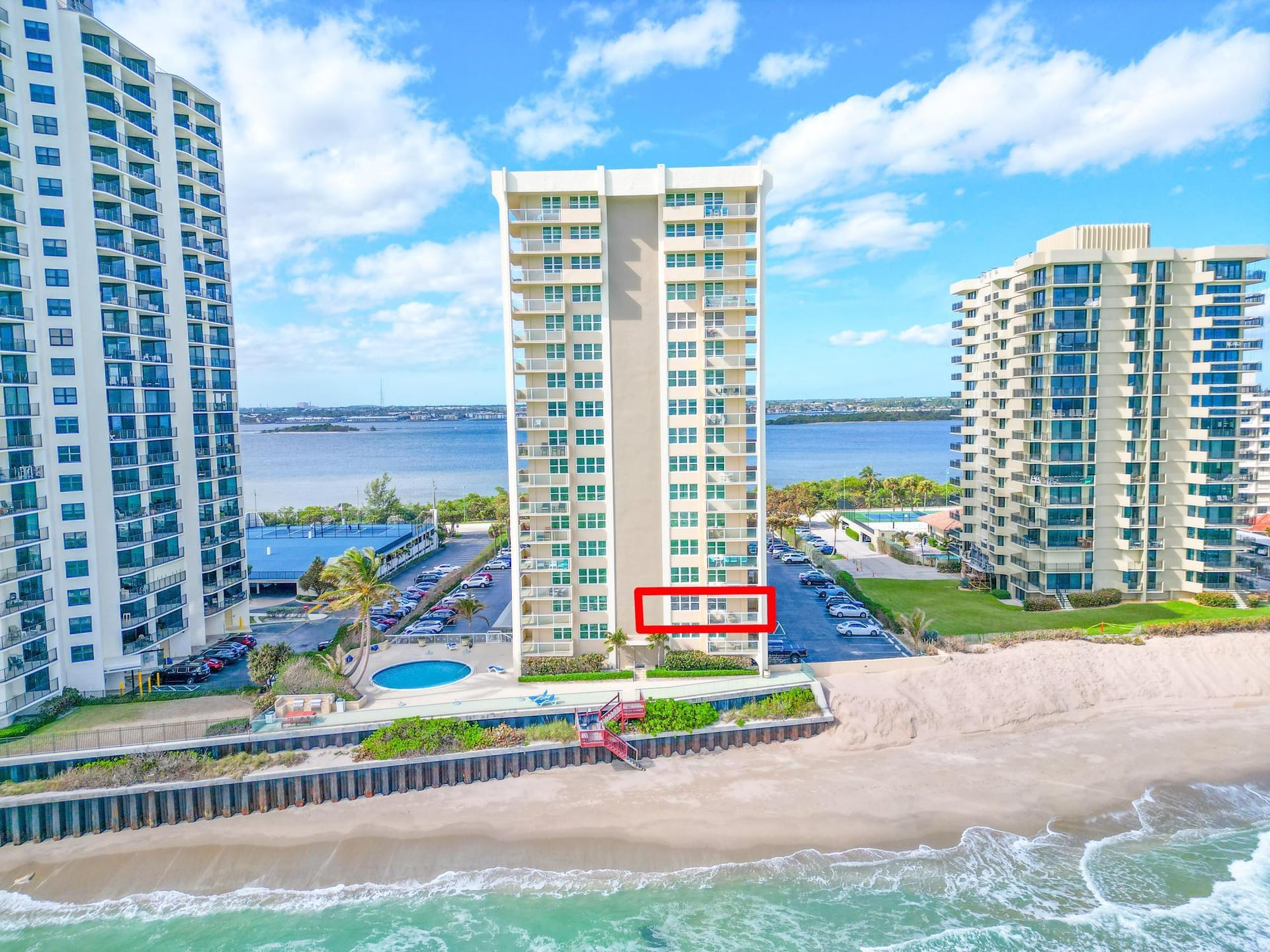 Aquarius Condominium Unit 306 photo 3