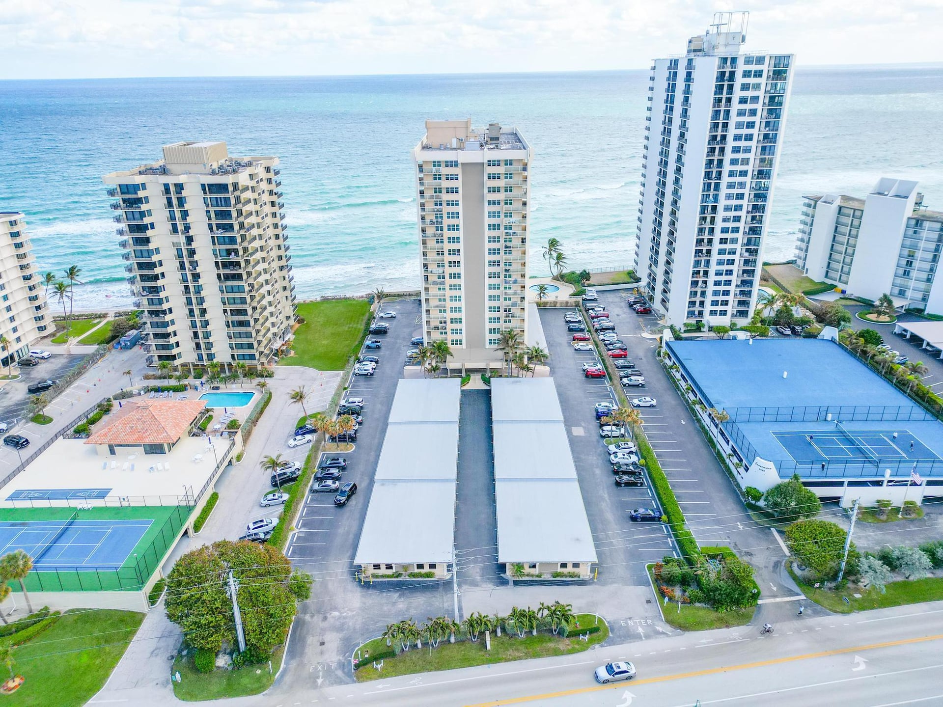 Aquarius Condominium Unit 306 photo 44