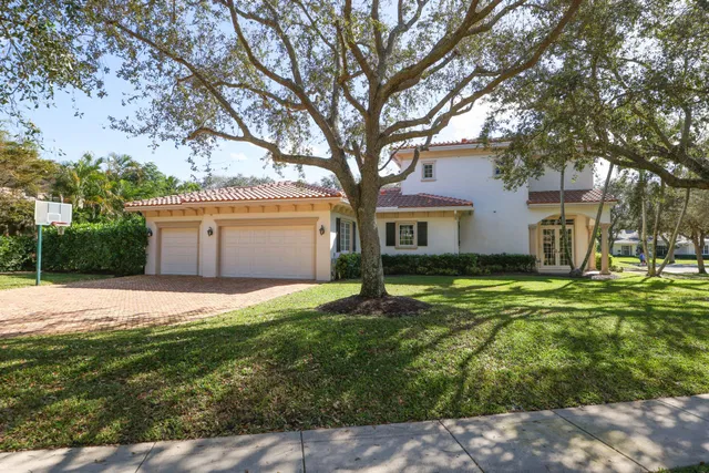 Boca Bath & Tennis Residence photo 5