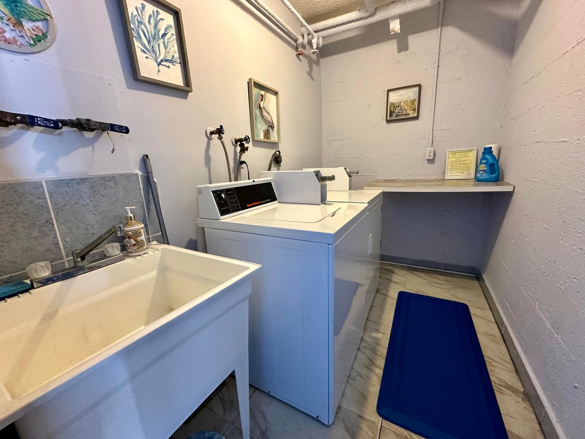 Unit 417 photo 35