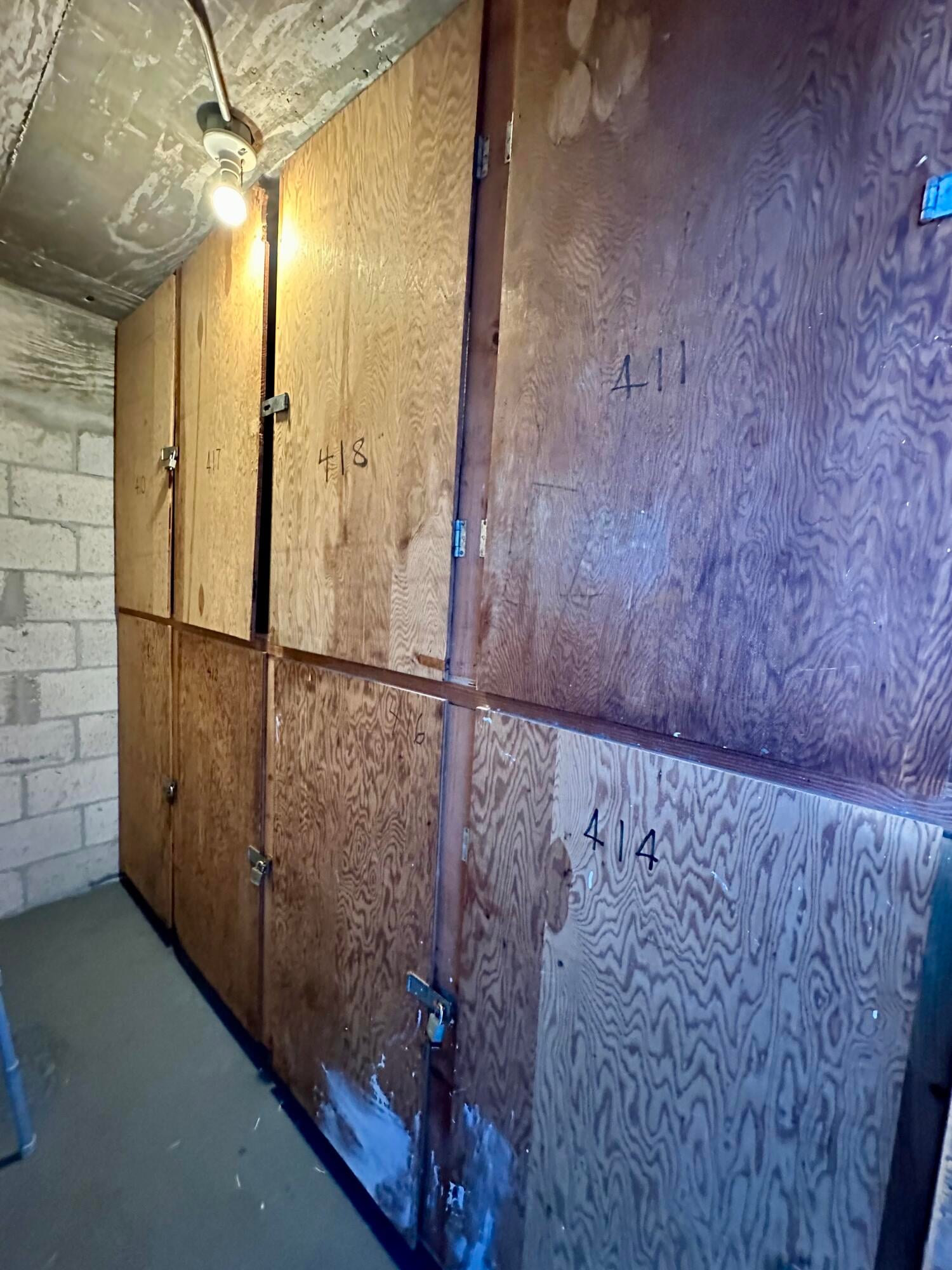Unit 417 photo 36