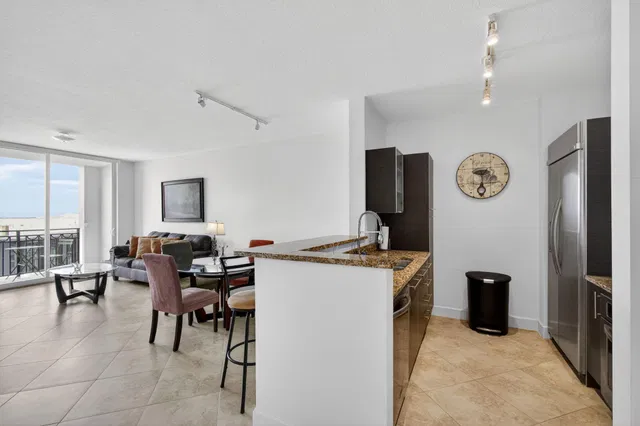 CityPlace South Tower Unit 1618 photo 2