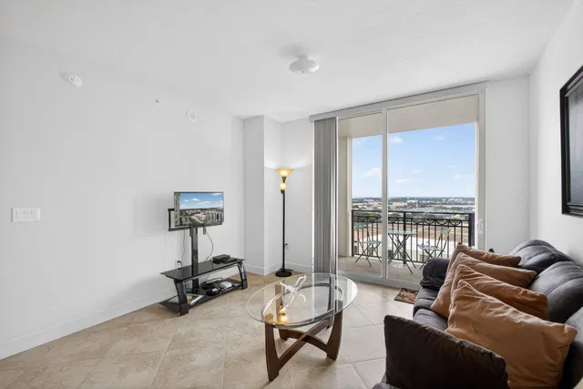 CityPlace South Tower Unit 1618 photo 11