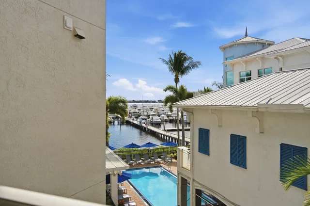 Harborage Yacht Club Unit 307 photo 32