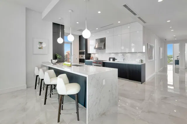 Royal Palm Residences Boca Raton Unit Ph 906 photo 9