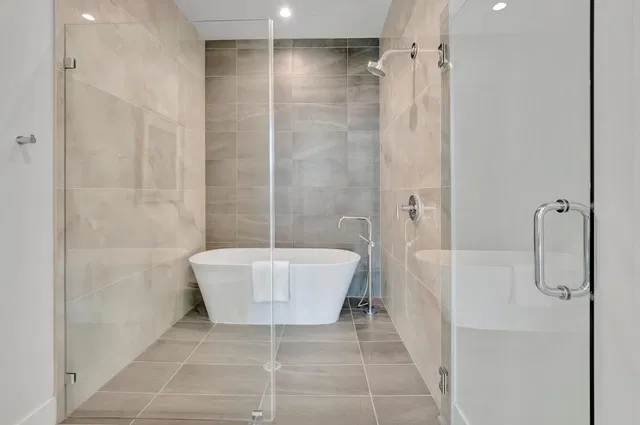 Royal Palm Residences Boca Raton Unit Ph 906 photo 14