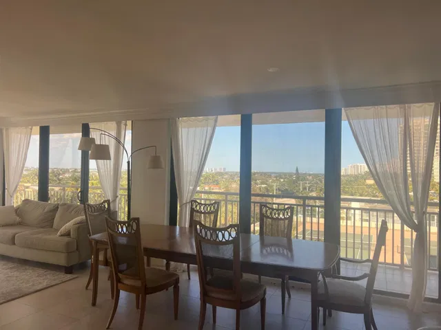 Singer Island Unit 607 photo 6