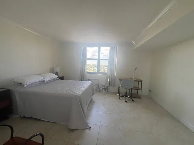 Singer Island Unit 607 photo 18