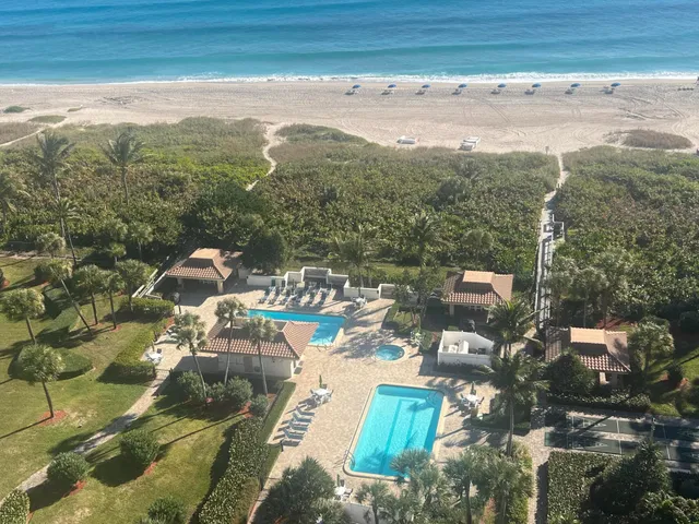 Singer Island Unit 607 photo 21