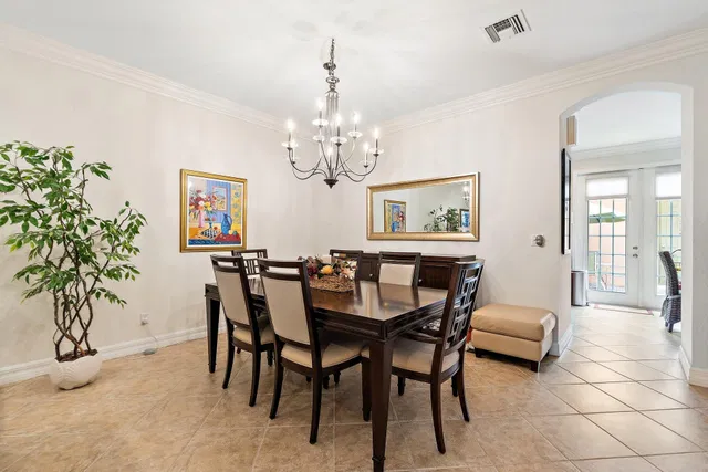 Canterbury Place Residence photo 17