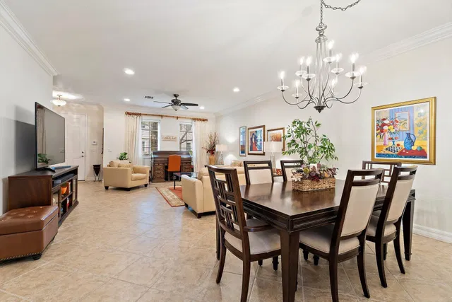 Canterbury Place Residence photo 18