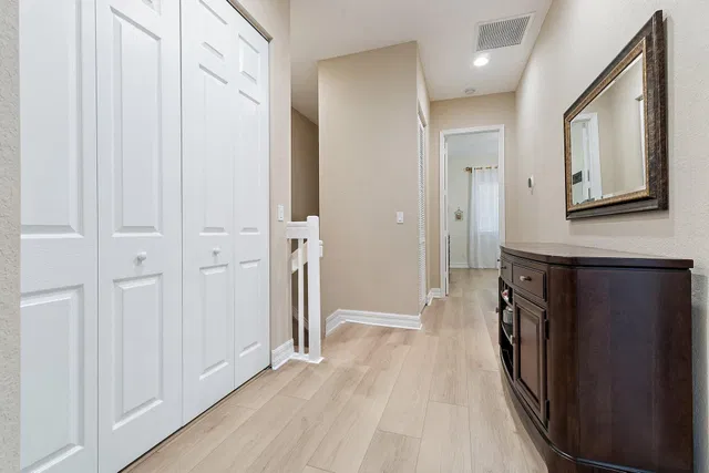 Canterbury Place Residence photo 32