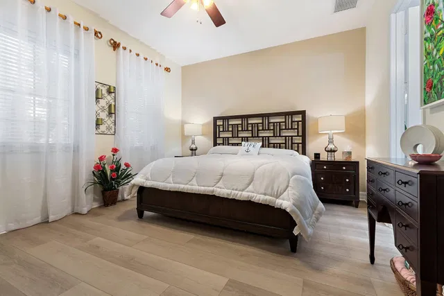 Canterbury Place Residence photo 33