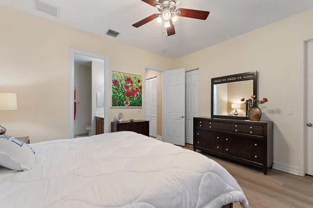 Canterbury Place Residence photo 35