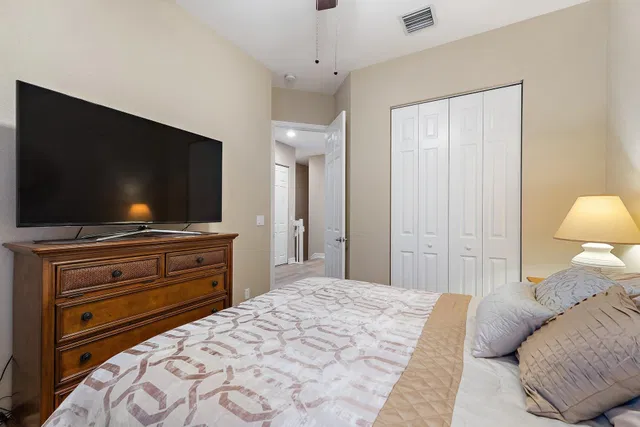 Canterbury Place Residence photo 47