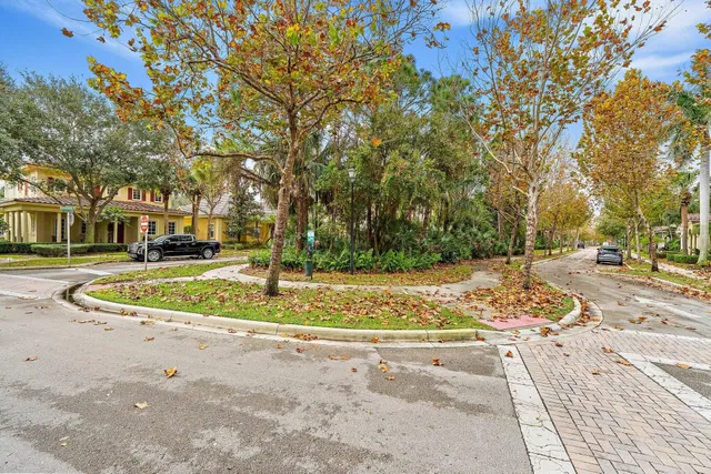Canterbury Place Residence photo 50