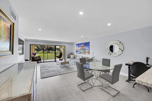Eastpointe Country Club Unit 201 photo 9