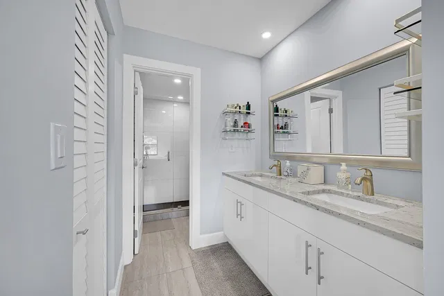 Eastpointe Country Club Unit 201 photo 19