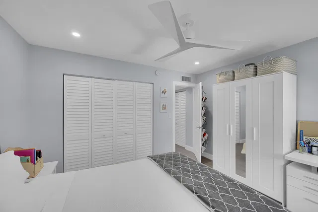 Eastpointe Country Club Unit 201 photo 25