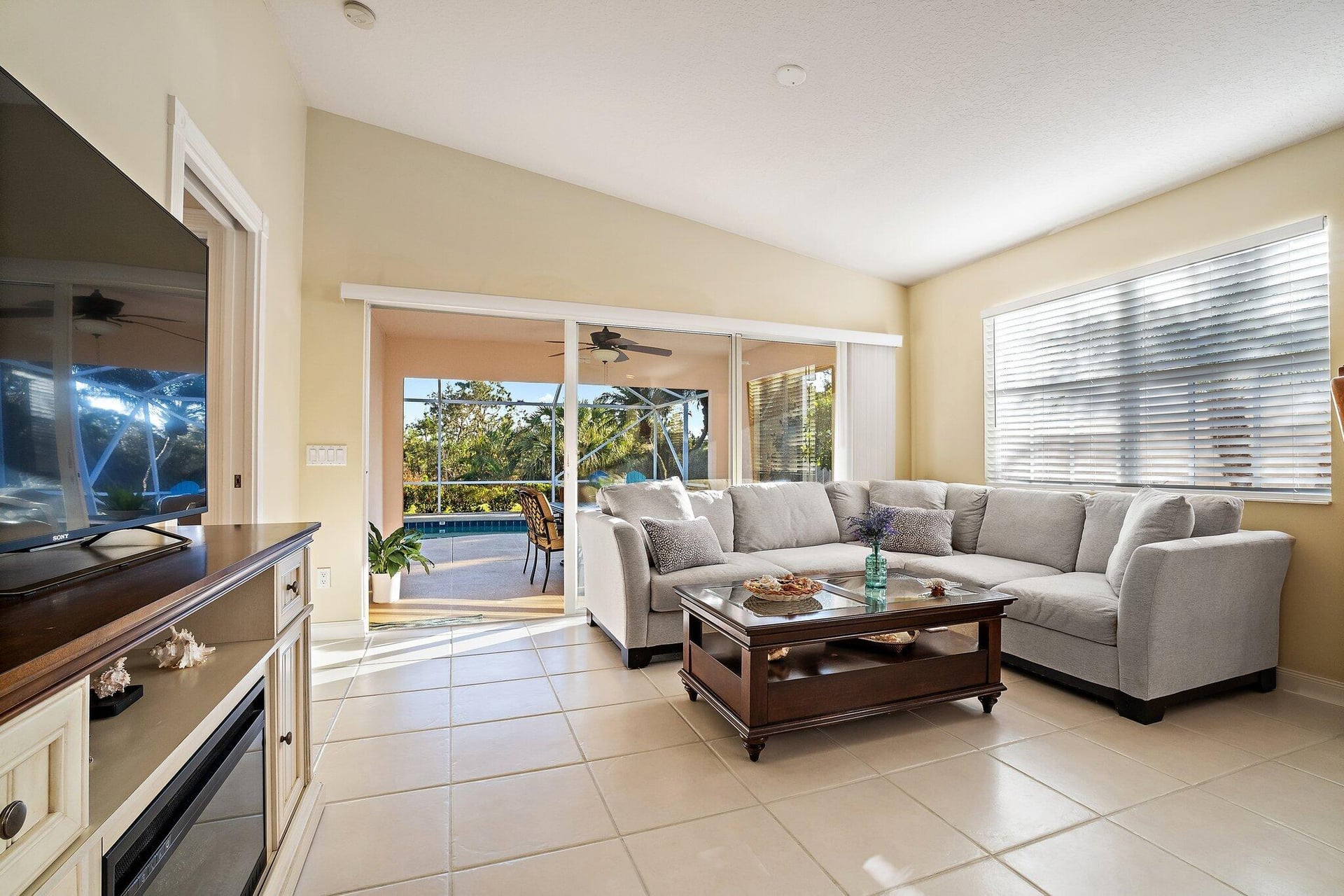 Residence photo 14
