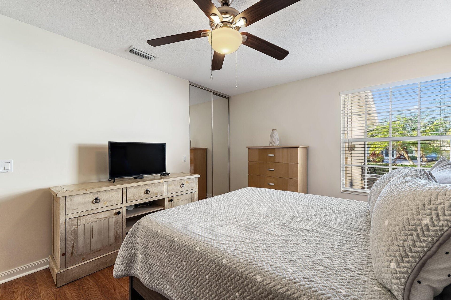 Residence photo 23