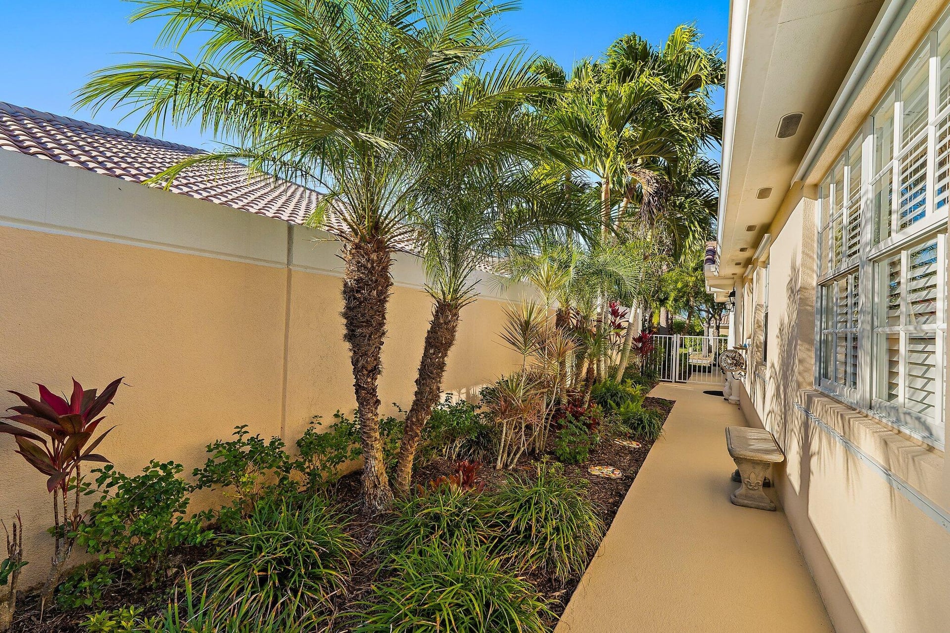 Residence photo 41