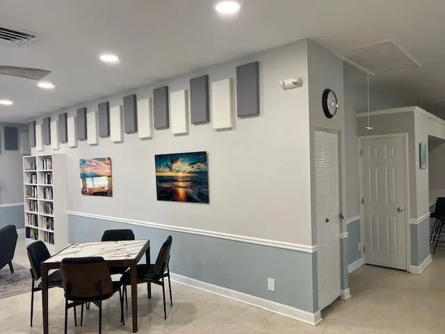 Unit C photo 24