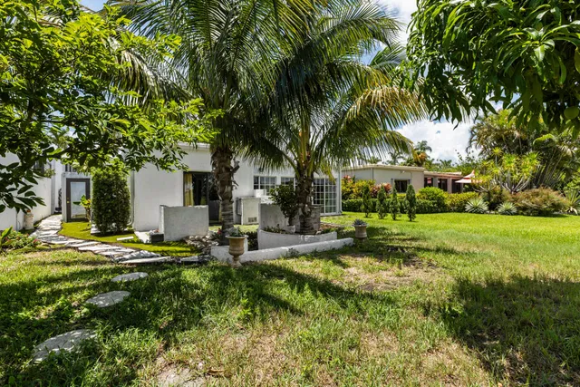  Residence photo 49