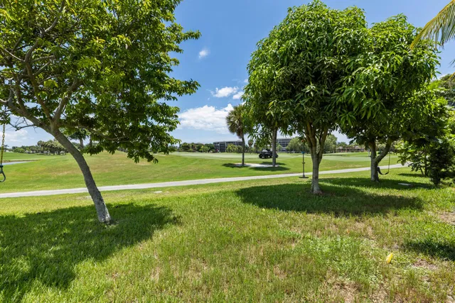  Residence photo 50