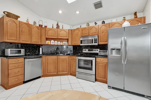 Residence photo 6