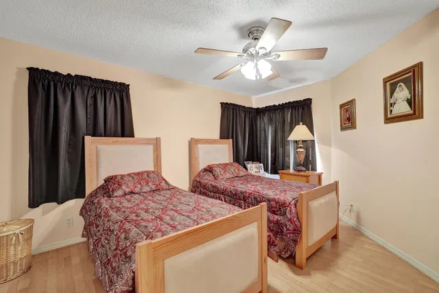 Residence photo 13