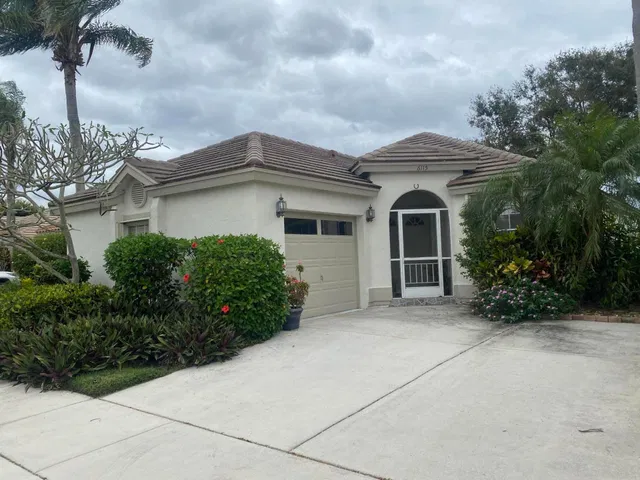 Residence photo 25