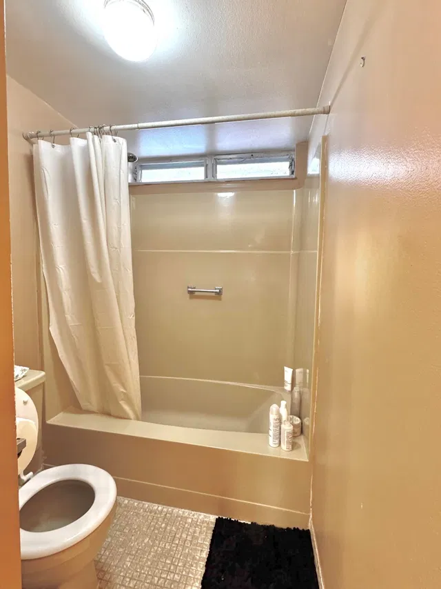 Unit 315 photo 12