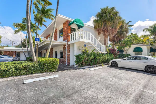 Downtown Delray Beach Unit 96 photo 4