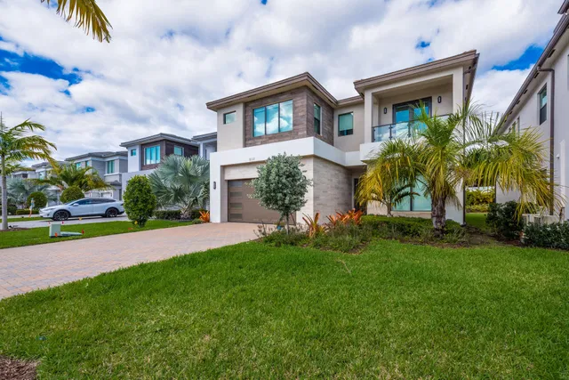 Boca Bridges Residence photo 2
