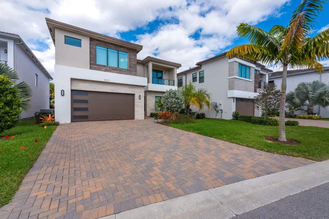 Boca Bridges Residence photo 3