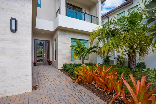 Boca Bridges Residence photo 5
