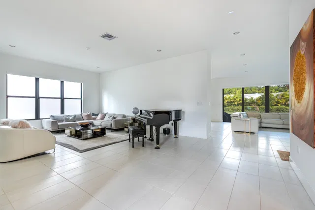 Boca Bridges Residence photo 8