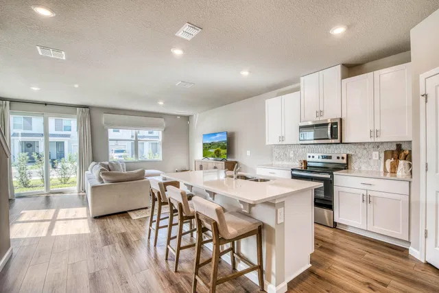Residence photo 10