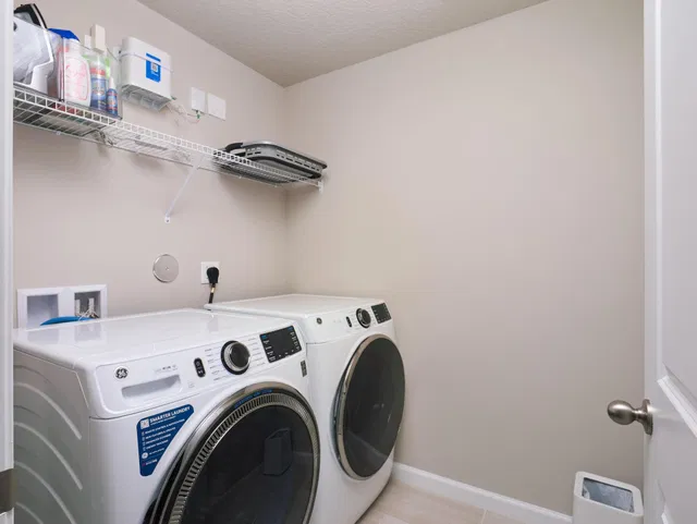 Residence photo 23