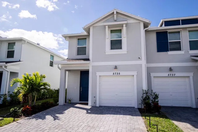 Residence photo 28