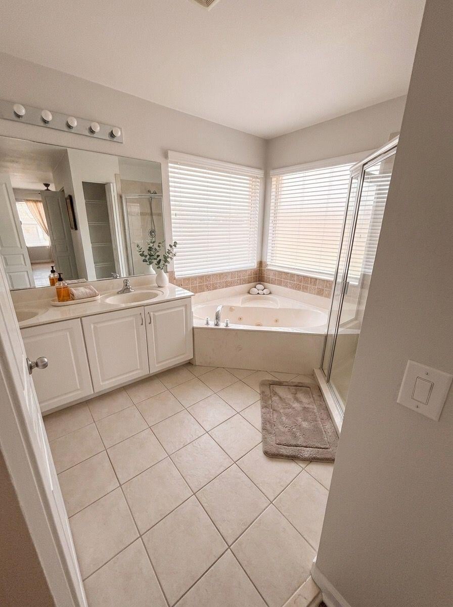 Residence photo 3