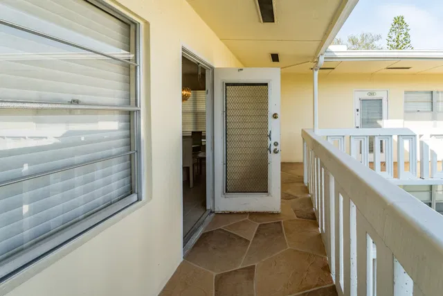 Residence photo 27